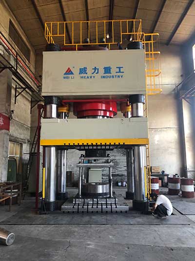 鍛造液壓機(jī)