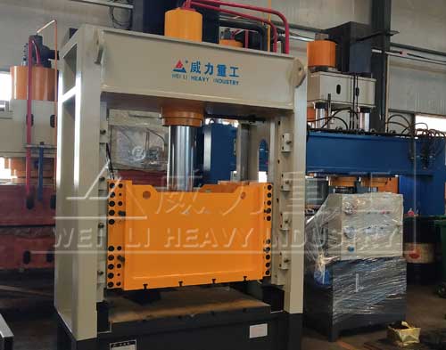 框架式液壓機(jī)